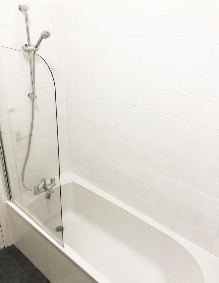 בורנמות' Sail Away. 1-Bed Apartment Close To The Beach מראה חיצוני תמונה